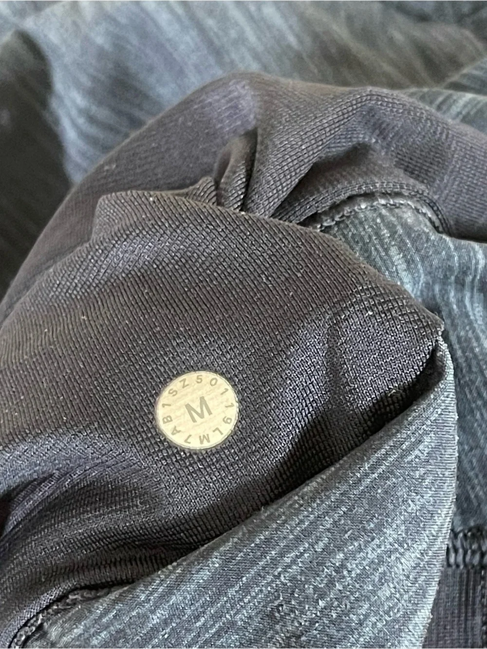 Lululemon Men’s Pace Breaker Shorts Heathered Blue Size Medium 9” Performs Gym